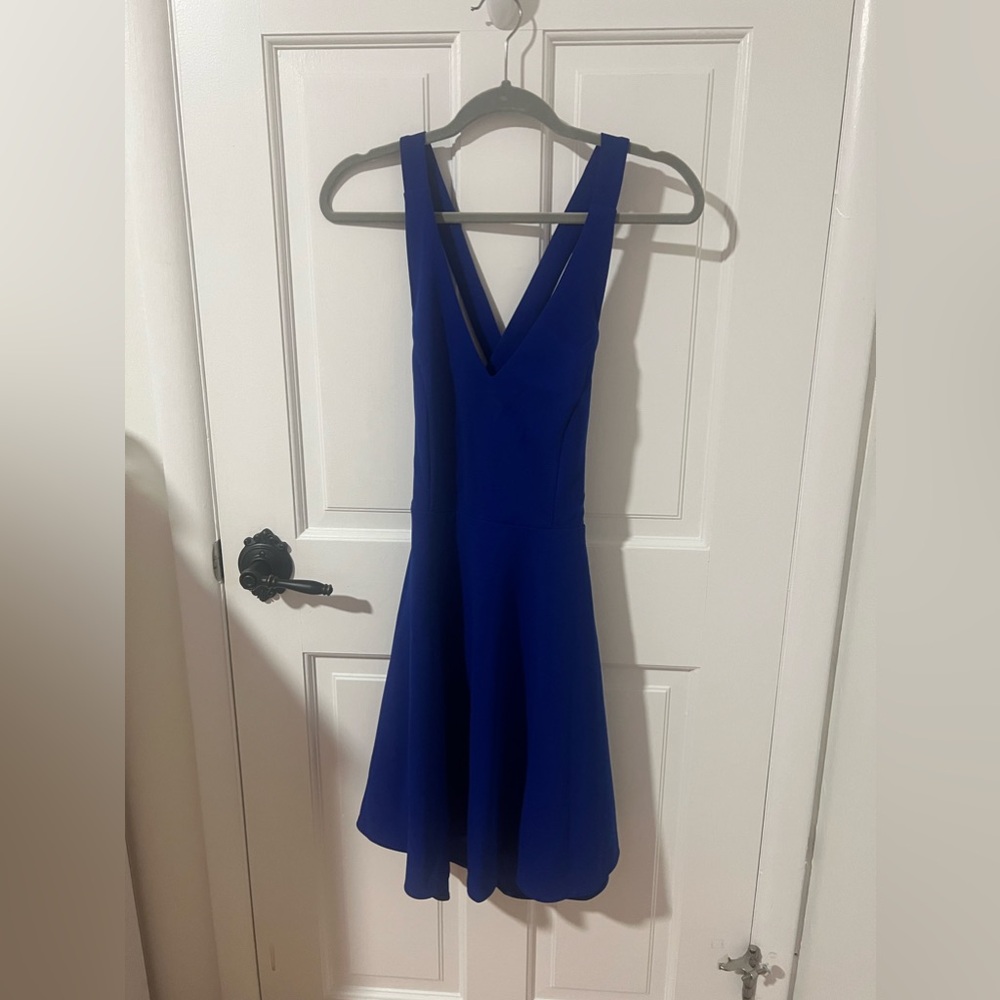 NWT Lulu's strappy back short dress